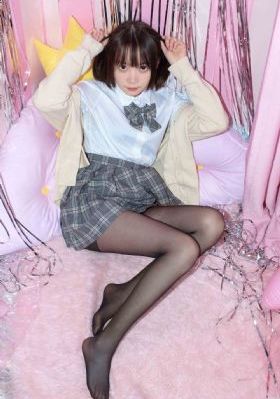 天才女友第四季在线播放